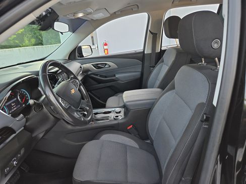 Used 2020 Chevrolet Traverse LT FWD image 15