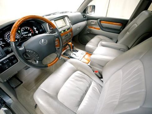 Used 2003 Lexus LX 470 4WD image 6