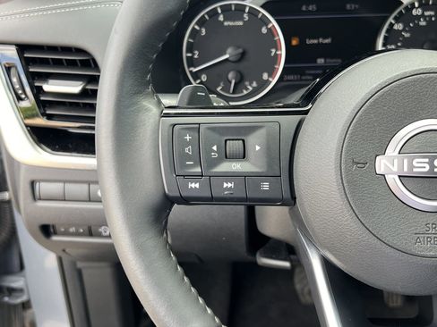 Certified 2023 Nissan Rogue SL w/ SL Premium Package FWD image 10