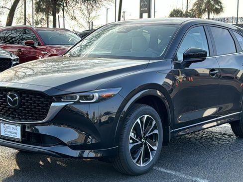 New 2025 MAZDA CX-5 AWD 2.5 S w/ Preferred Package image 4
