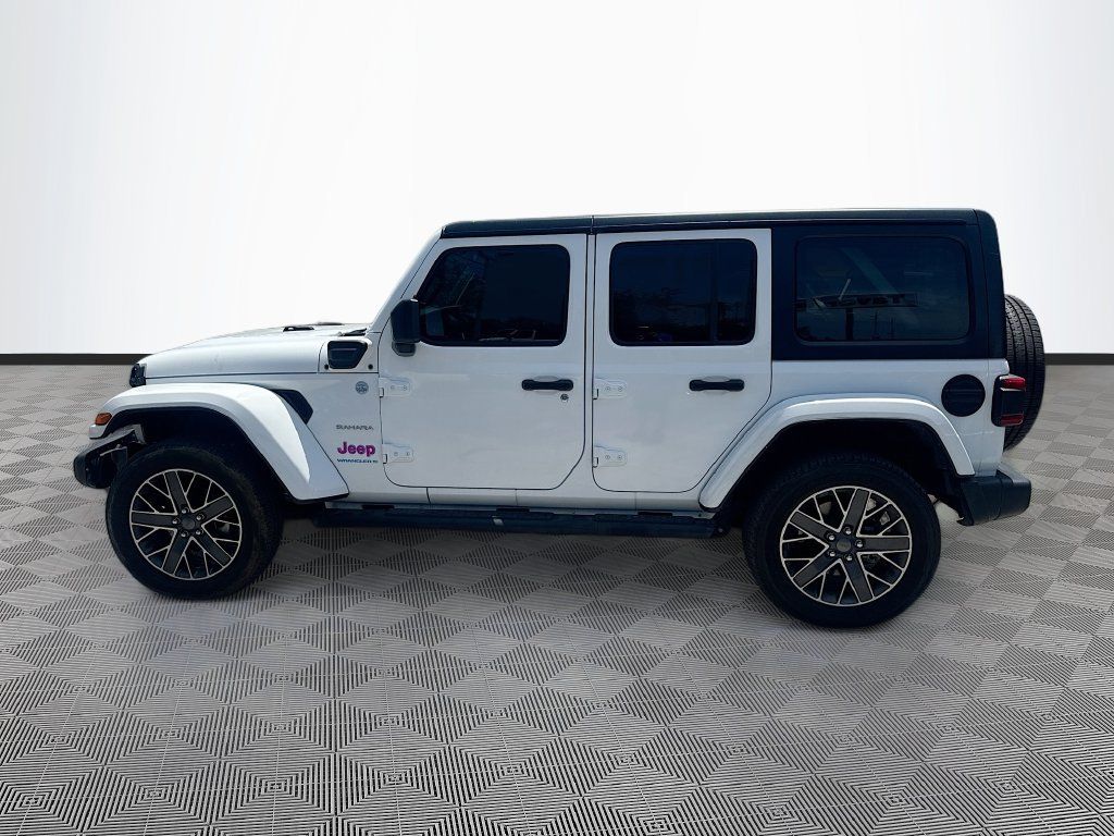 Certified 2023 Jeep Wrangler Unlimited Sahara w/ Cold Weather Group AWD/4WD image 9