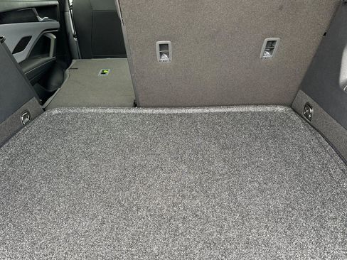 New 2026 Volkswagen Tiguan SE R-Line image 14