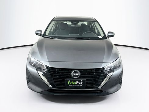 Used 2025 Nissan Sentra S FWD image 2