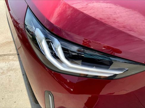 New 2026 BMW X3 xDrive30 w/ Premium Package image 13