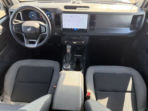 Used 2025 Ford Bronco Big Bend AWD/4WD image 15