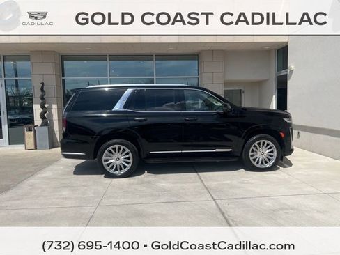 Used 2024 Cadillac Escalade Premium Luxury w/ LPO, Floor Liner Package image 4