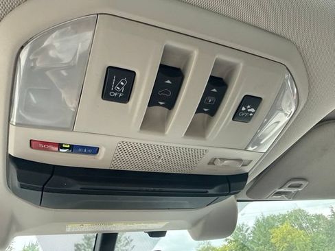 Used 2019 Subaru Ascent Touring w/ Popular Package #2 AWD/4WD image 14