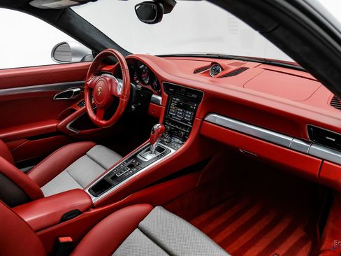 Used 2012 Porsche 911 Carrera S RWD image 43