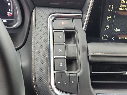 Certified 2023 GMC Yukon XL AT4 w/ Technology Package image 15