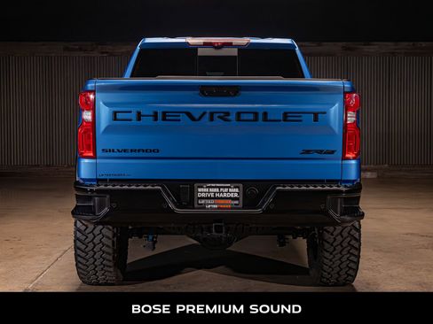 Used 2025 Chevrolet Silverado 1500 ZR2 w/ Technology Package AWD/4WD image 7