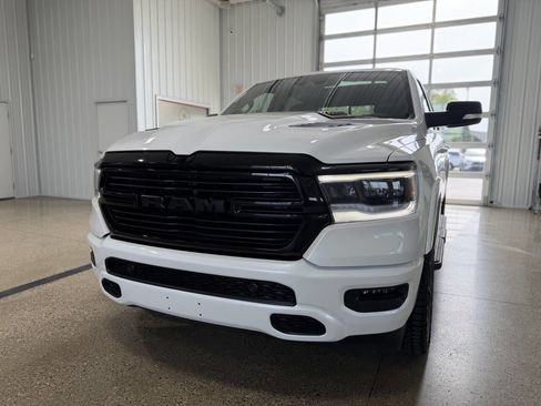 Used 2022 RAM 1500 Laramie AWD/4WD image 33