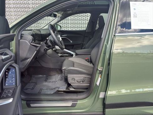 Certified 2025 Audi Q5 Premium w/ Premium Plus AWD/4WD image 14