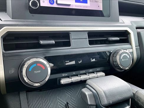 Used 2024 Toyota Tacoma SR w/ SR Upgrade Package image 34