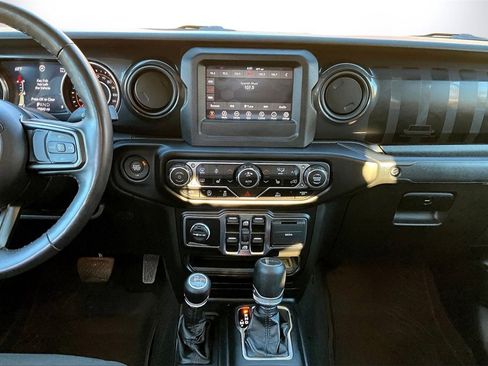 Certified 2022 Jeep Gladiator Sport image 11