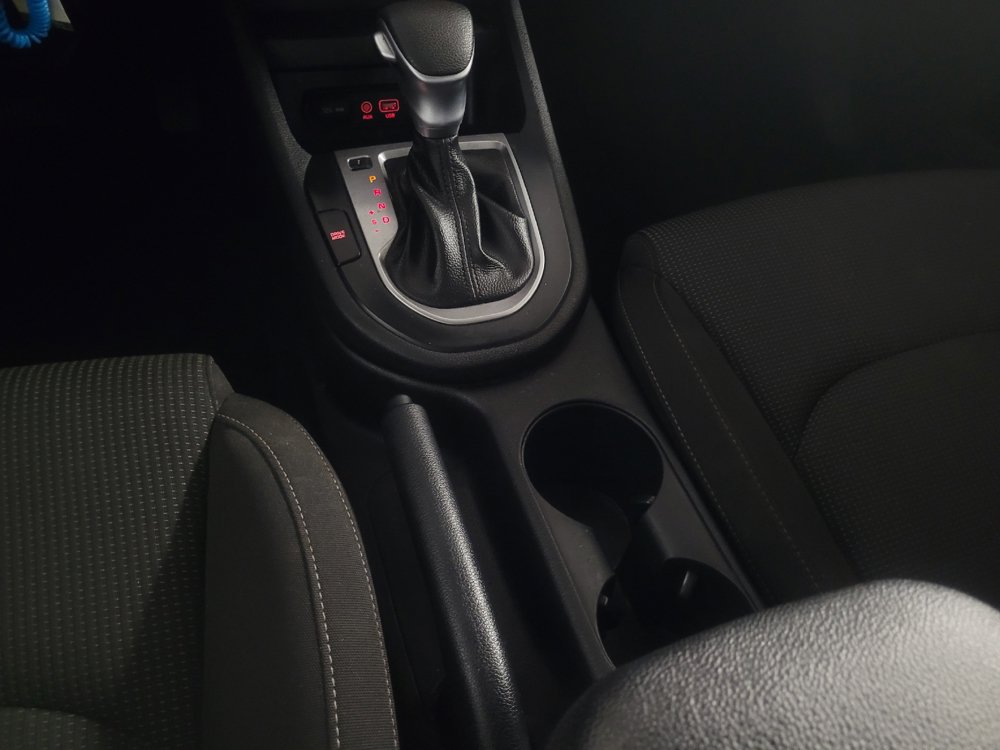 Used 2020 Kia Forte LXS FWD image 26
