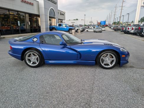 Used 1996 Dodge Viper GTS RWD image 6
