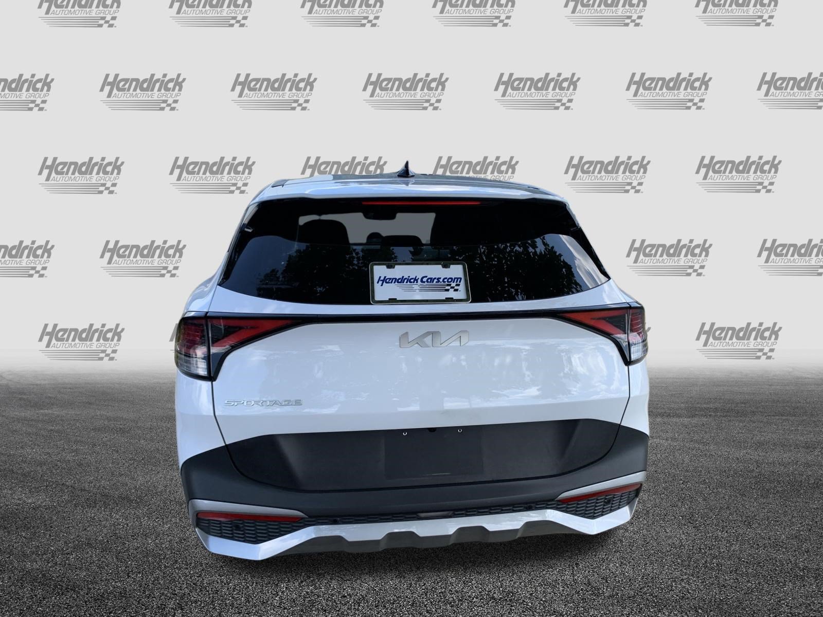 Used 2023 Kia Sportage EX FWD image 9