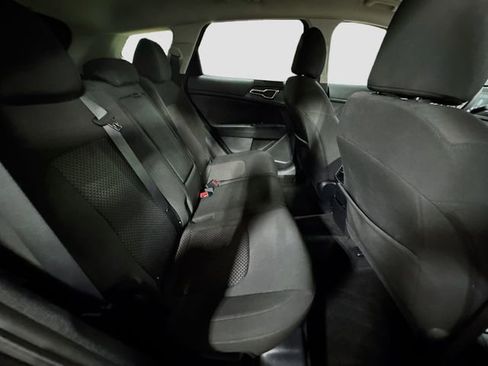 Used 2023 Kia Sportage LX image 29