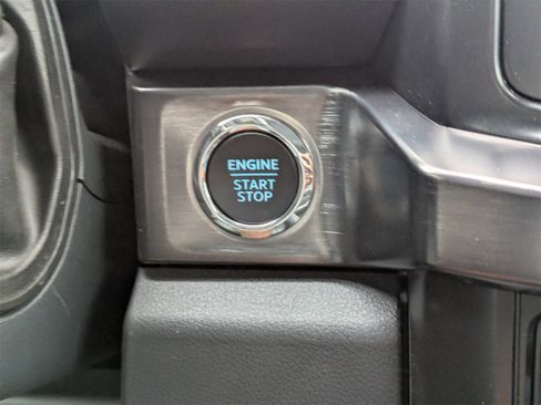 New 2026 Ford F250 Lariat w/ Black Appearance Package image 37