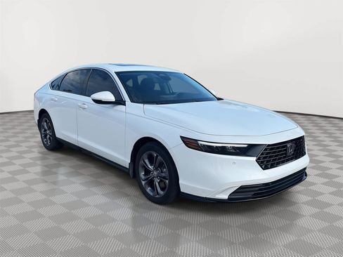 Used 2024 Honda Accord EX-L image 4