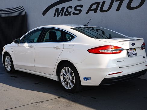 Used 2020 Ford Fusion Energi Titanium image 6