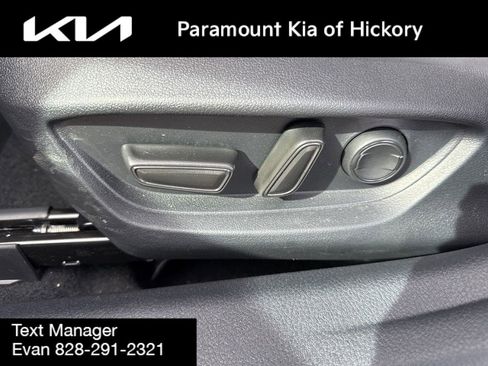 Used 2025 Toyota Camry SE w/ Multimedia Upgrade Package FWD image 19