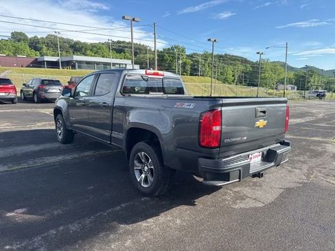Used 2017 Chevrolet Colorado Z71 AWD/4WD image 6