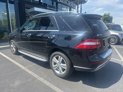 Used 2015 Mercedes-Benz ML 350 4MATIC image 2