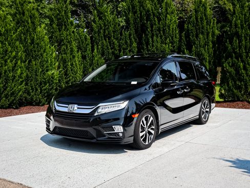 Used 2019 Honda Odyssey Elite image 5