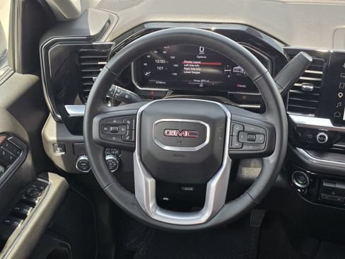 Used 2026 GMC Sierra 1500 SLT RWD image 25