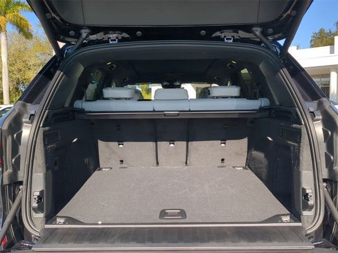 New 2026 BMW X5 xDrive40i w/ Executive Package image 13