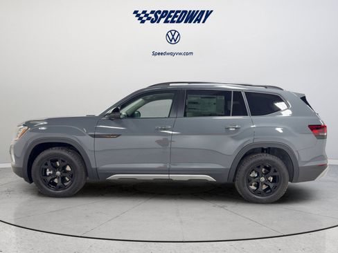 New 2026 Volkswagen Atlas Peak Edition AWD/4WD image 10