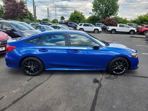Used 2023 Honda Civic Sport image 7