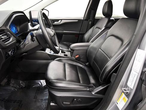 Used 2024 Ford Escape Platinum AWD/4WD image 14