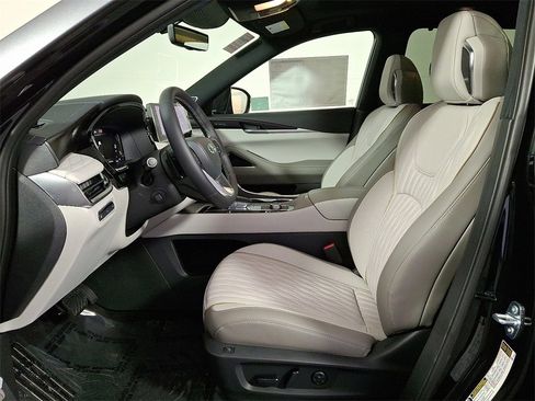 New 2026 INFINITI QX60 Autograph w/ Dark Cargo Package image 13