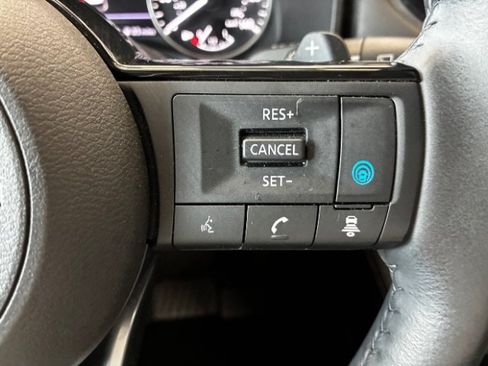 Used 2023 Nissan Rogue SL w/ SL Premium Package FWD image 22