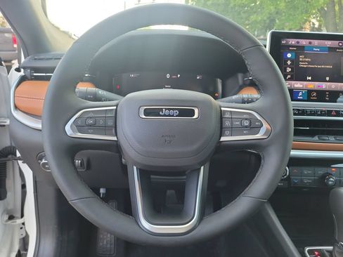 Used 2024 Jeep Compass Limited w/ Elite Group AWD/4WD image 23