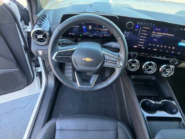 Used 2024 Chevrolet Blazer EV LT AWD/4WD image 13