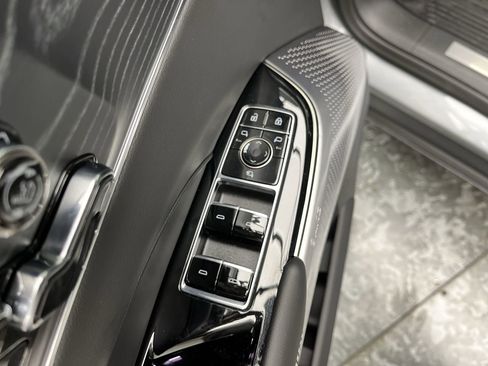 Used 2024 Cadillac Lyriq Luxury w/ LPO, Floor Liner Package image 9