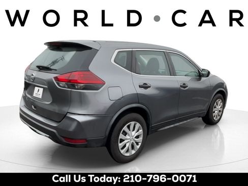 Used 2020 Nissan Rogue S FWD image 3