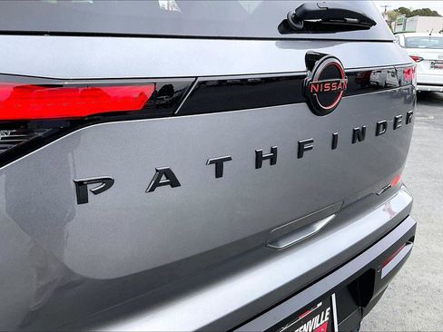 New 2026 Nissan Pathfinder Rock Creek AWD/4WD image 13