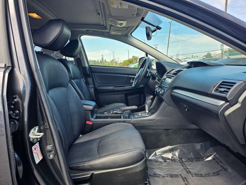 Used 2014 Subaru Crosstrek 2.0i Limited AWD/4WD image 10