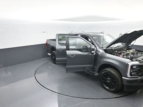 New 2026 Ford F350 Lariat w/ Black Appearance Package image 35