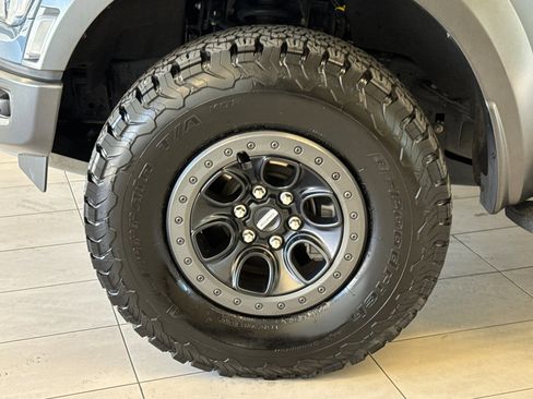 Certified 2023 Ford F150 Raptor w/ Raptor Carbon Fiber Package AWD/4WD image 26