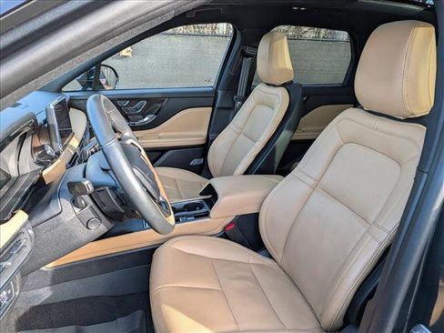 Certified 2022 Lincoln Corsair Reserve w/ Equipment Group 201A image 28