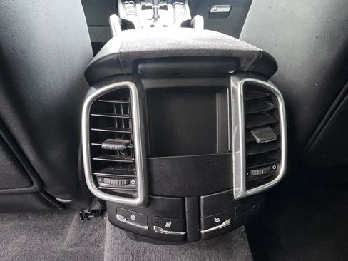 Used 2016 Porsche Cayenne GTS AWD/4WD image 19