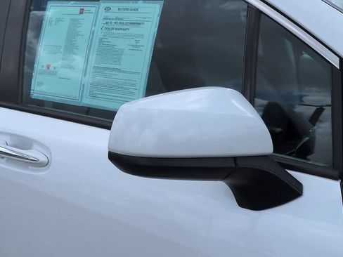 Certified 2024 Toyota Sienna XLE FWD image 12