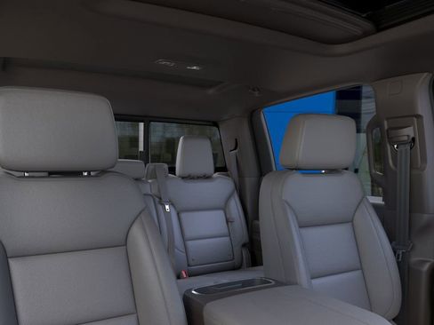 New 2026 GMC Sierra 1500 SLT image 24