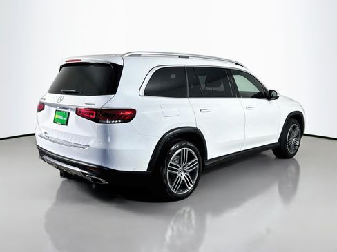 Used 2023 Mercedes-Benz GLS 450 4MATIC image 10
