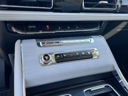 New 2026 Lincoln Aviator Reserve w/ Luxury Package image 24